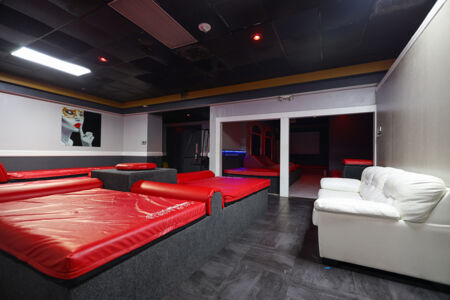 Dungeon Playroom 02